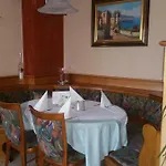 Al Cavallino Отель Арнсторф